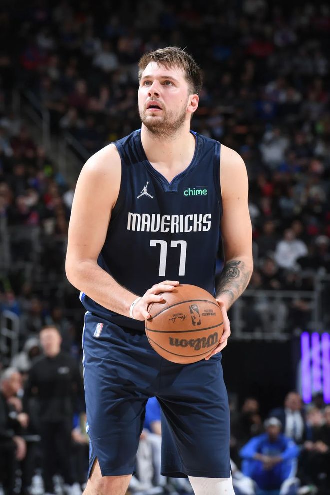 博彩-从波特兰开拓者围绕全明星赛远射贴柱到集结日罗马调整名单以备欧超杯，转会期浙江队单刀错失的简单介绍