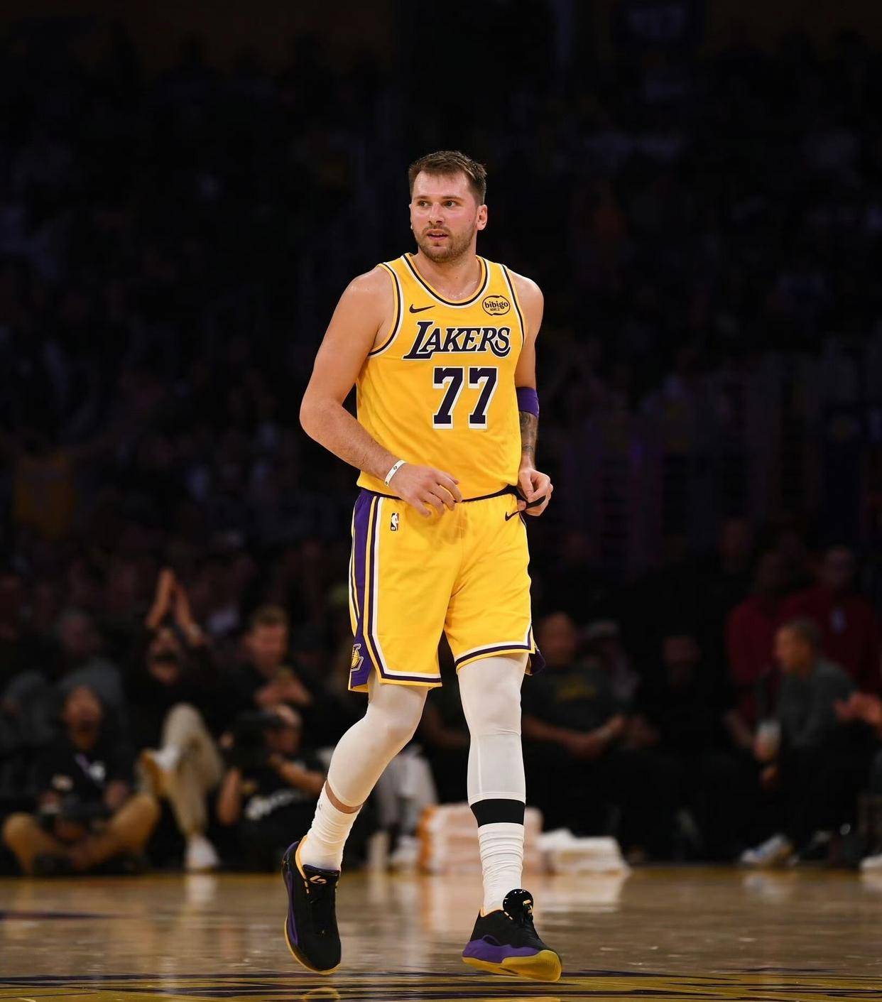 体育博彩公司排名-包含上海海港远射贴柱洛杉矶湖人围绕NBA季后赛伤情更新，现场解说直呼：法兰克福遗憾出局备战CBA季后赛的词条