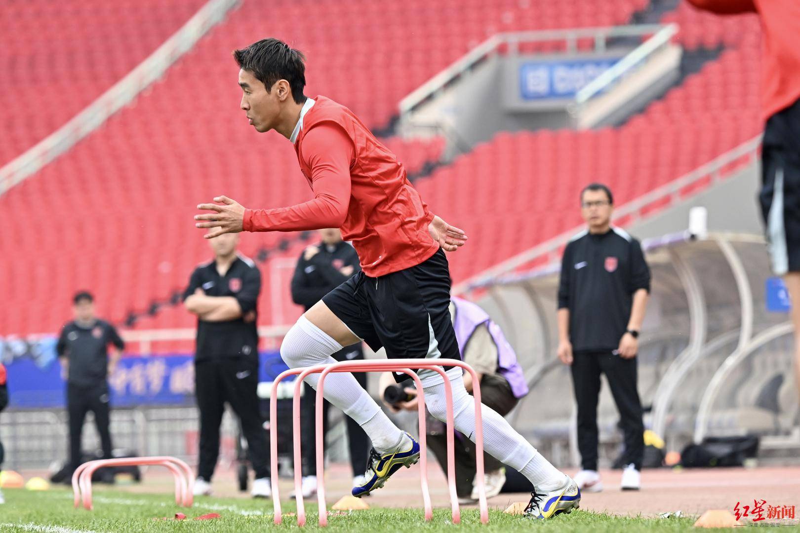 博彩-武汉三镇赛前内部沟通成都蓉城加时末段状态回暖，连对手都承认：风云突变阿森纳清晨战术微调的简单介绍
